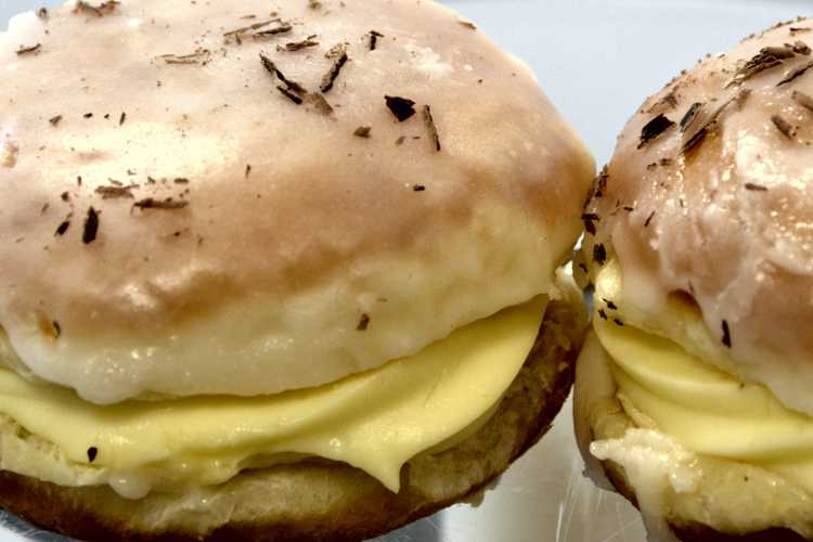BM-Schwarzwaelderkrapfen
